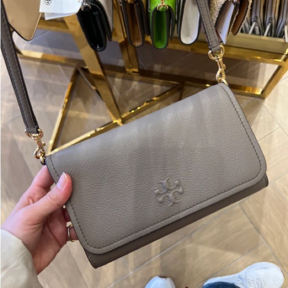 Tory Burch Thea flat wallet